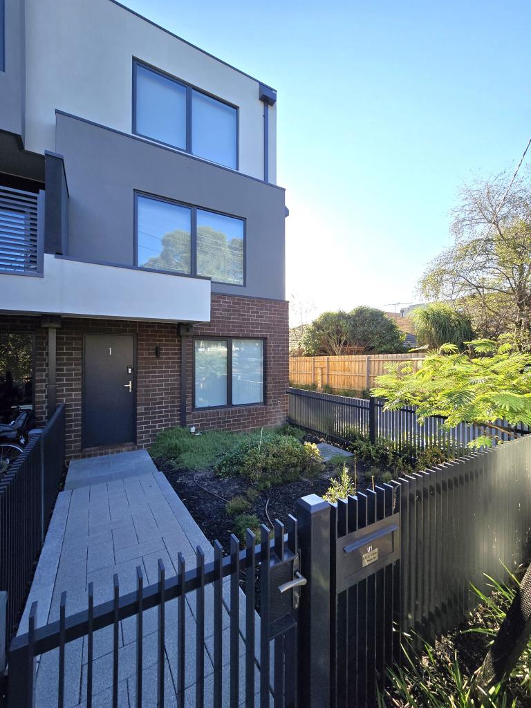 1/1102 Stud Rd, Rowville, VIC 3178