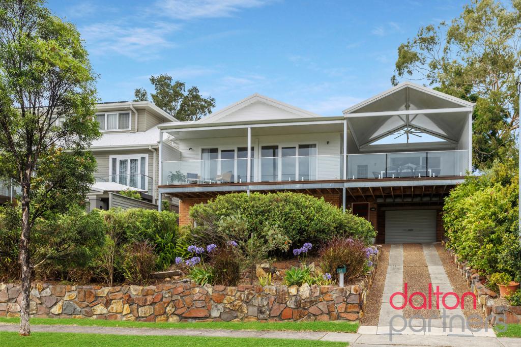 31 BERSHIRE AVE, MEREWETHER HEIGHTS, NSW 2291