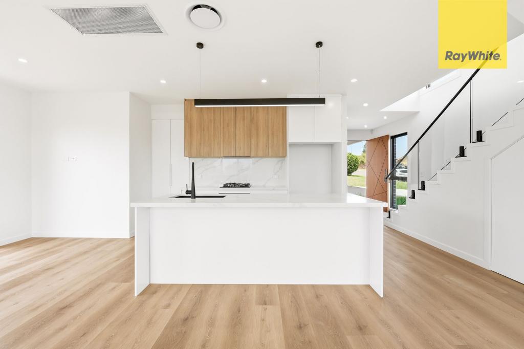 1 Boeing Pl, St Clair, NSW 2759