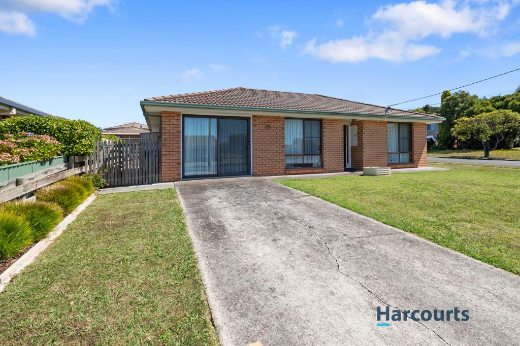 1/1 Regent Ct, Devonport, TAS 7310