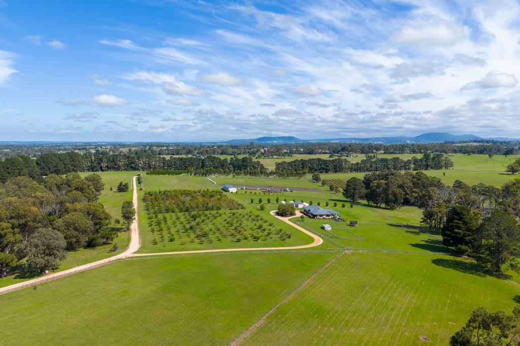 185 Mcnamaras Rd, Sarsfield, VIC 3875