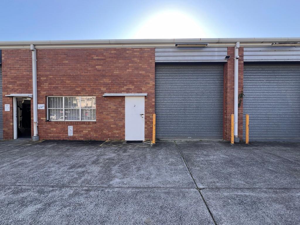 2/76 ANDREW ST, WYNNUM, QLD 4178