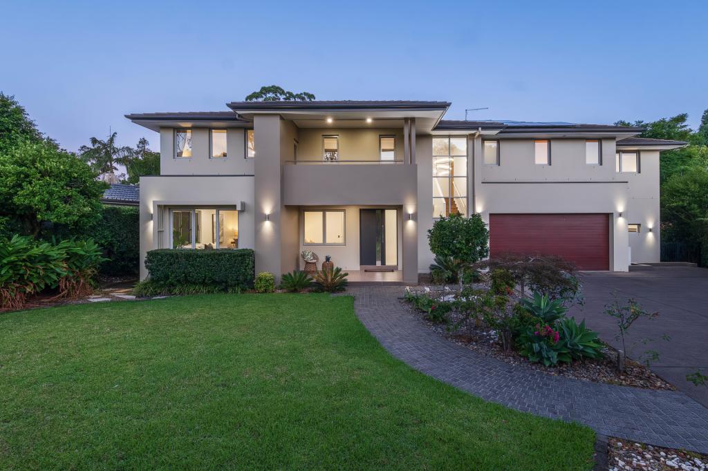 10 RICHARD RD, ST IVES, NSW 2075