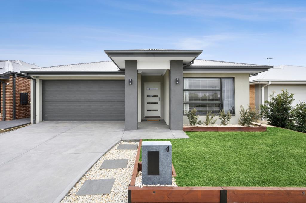 4 Wichita Gr, Lara, VIC 3212