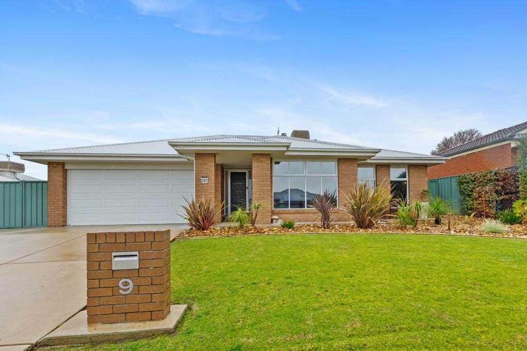 9 Melaleuca Dr, Forest Hill, NSW 2651