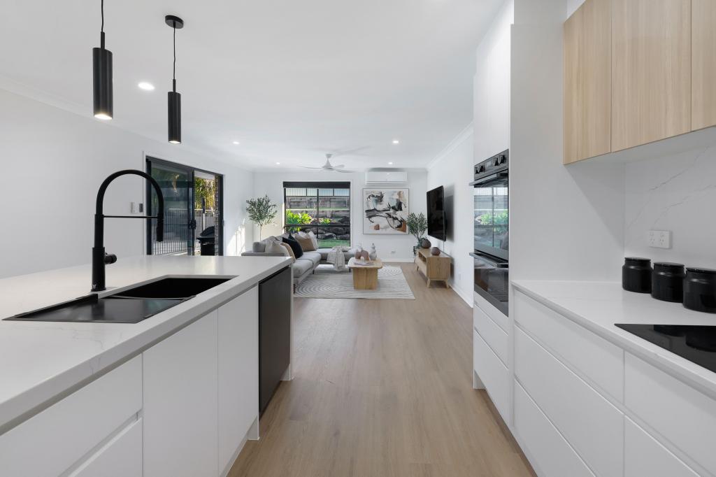 38 Forest-Oak Dr, Upper Coomera, QLD 4209