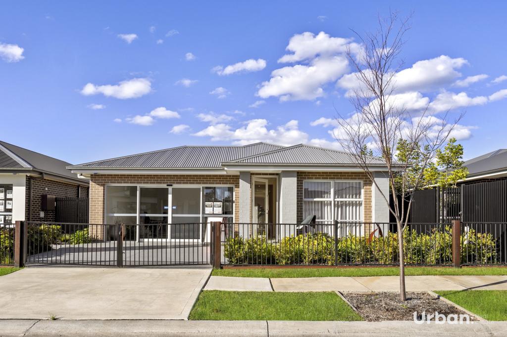 4 FARMER ST, LEPPINGTON, NSW 2179