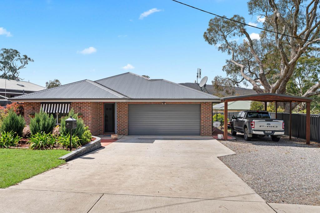 4 LORN ST, COLLECTOR, NSW 2581