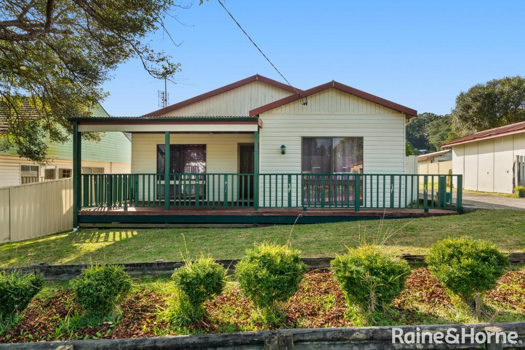 128 Wells St, Springfield, NSW 2250