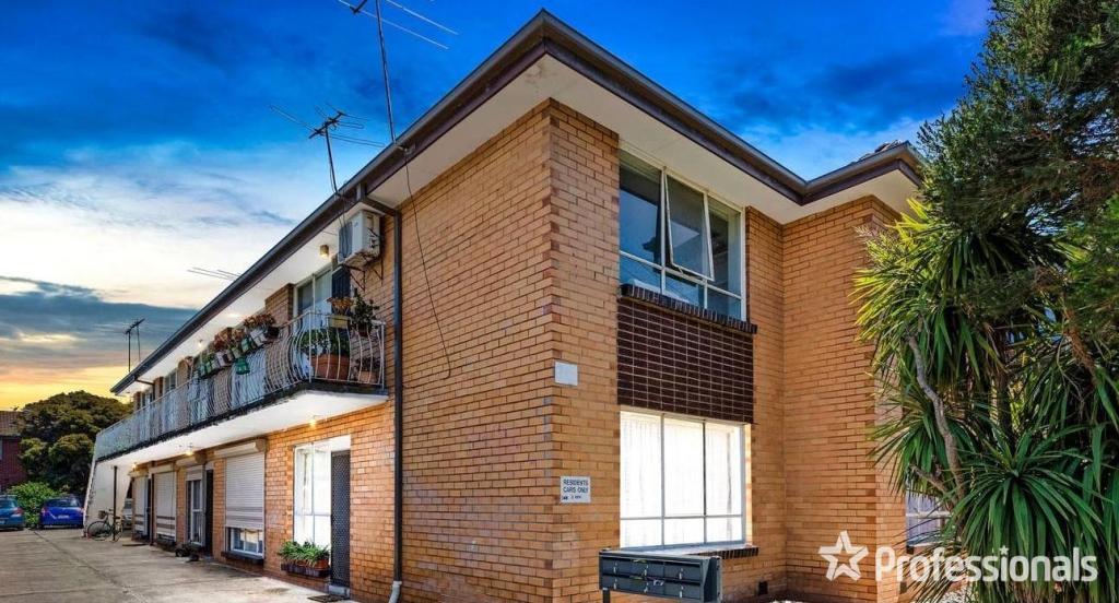 1/10 HARTLEY AVE, WEST FOOTSCRAY, VIC 3012