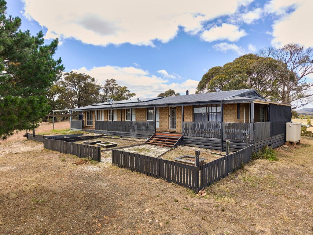 43 Meadows Lane, Heathcote, VIC 3523