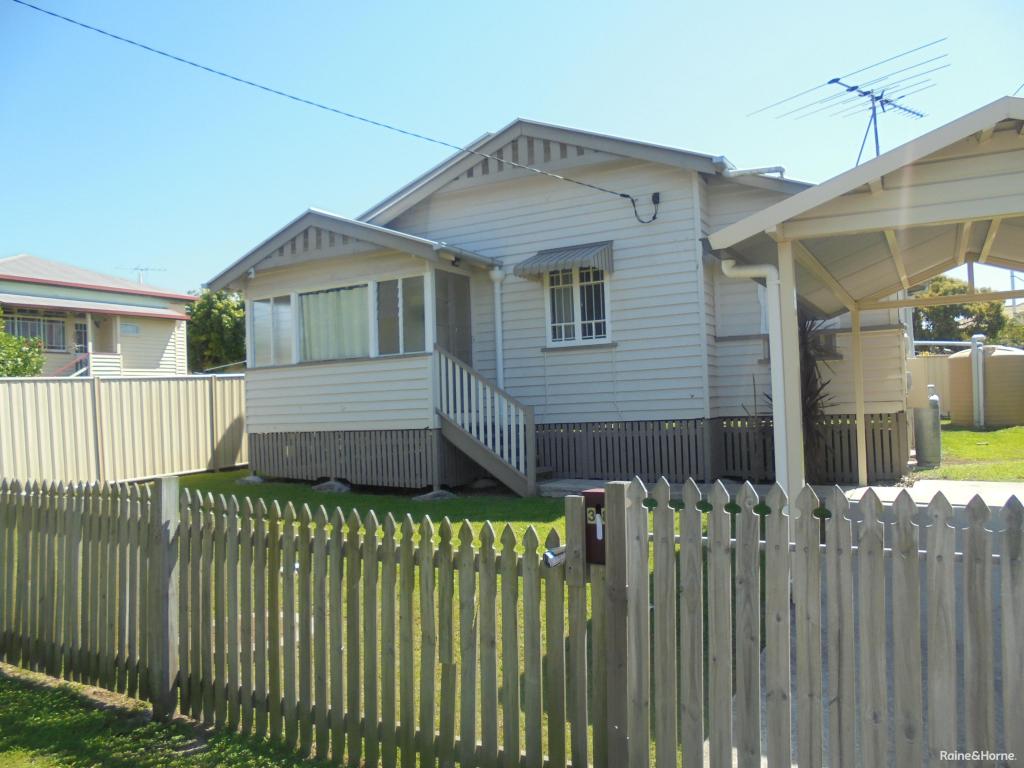 38 George St, Silkstone, QLD 4304
