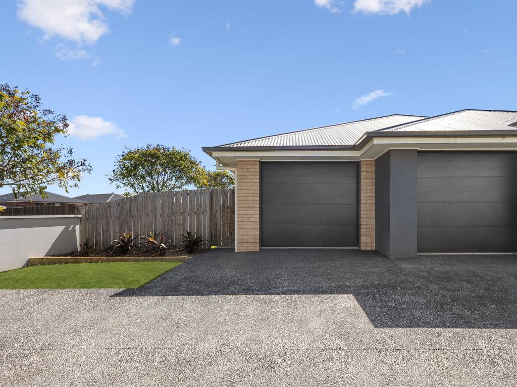 2/52 Foxtail Rd, Ripley, QLD 4306