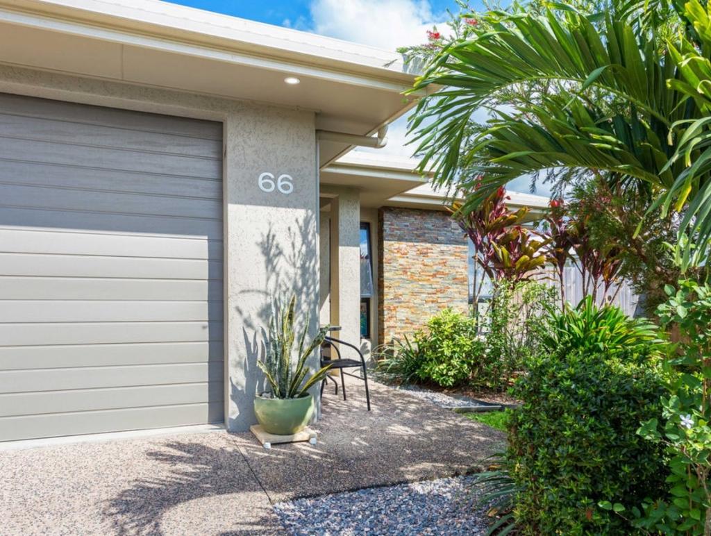 66 BULLERINGA LOOP, MOUNT PETER, QLD 4869