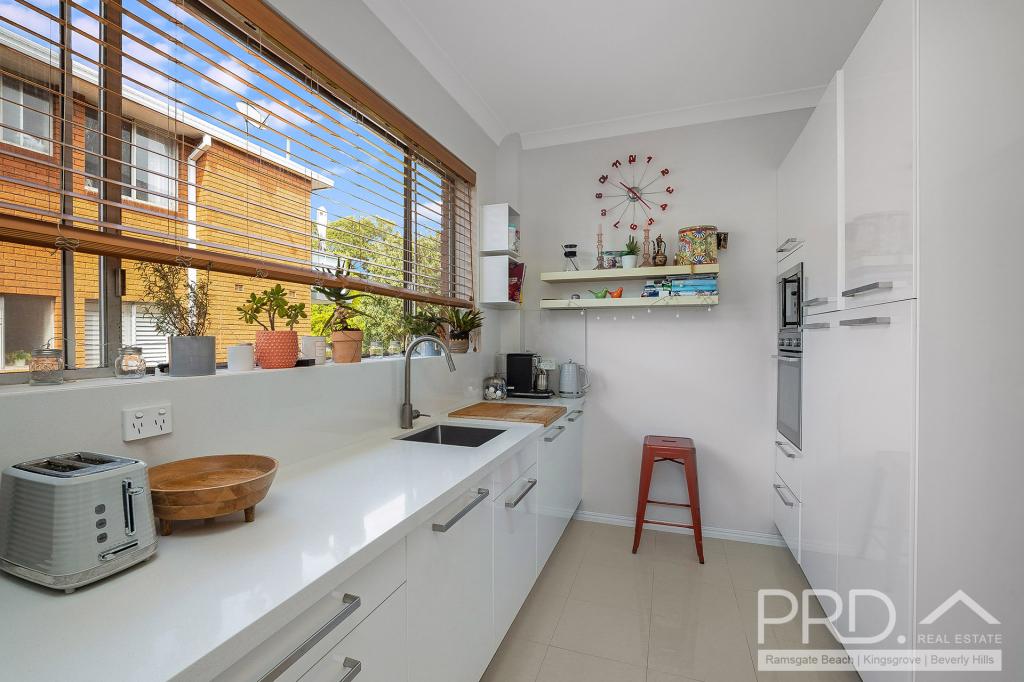 3/172 Chuter Ave, Sans Souci, NSW 2219