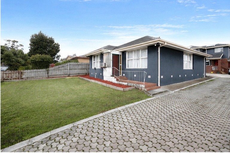 10 Sweeney Dr, Narre Warren, VIC 3805