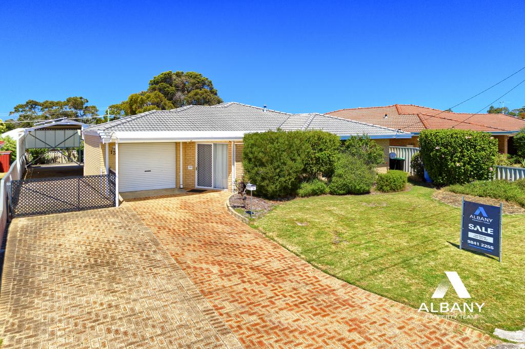 13 Premier Cir, Spencer Park, WA 6330