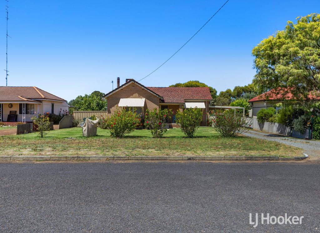 17 Peet St, Harvey, WA 6220