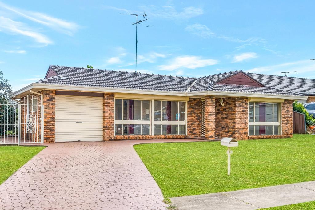 8 Flinders Cres, Hinchinbrook, NSW 2168