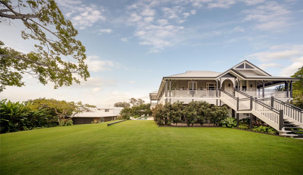 84 WATSON ST, CAMP HILL, QLD 4152