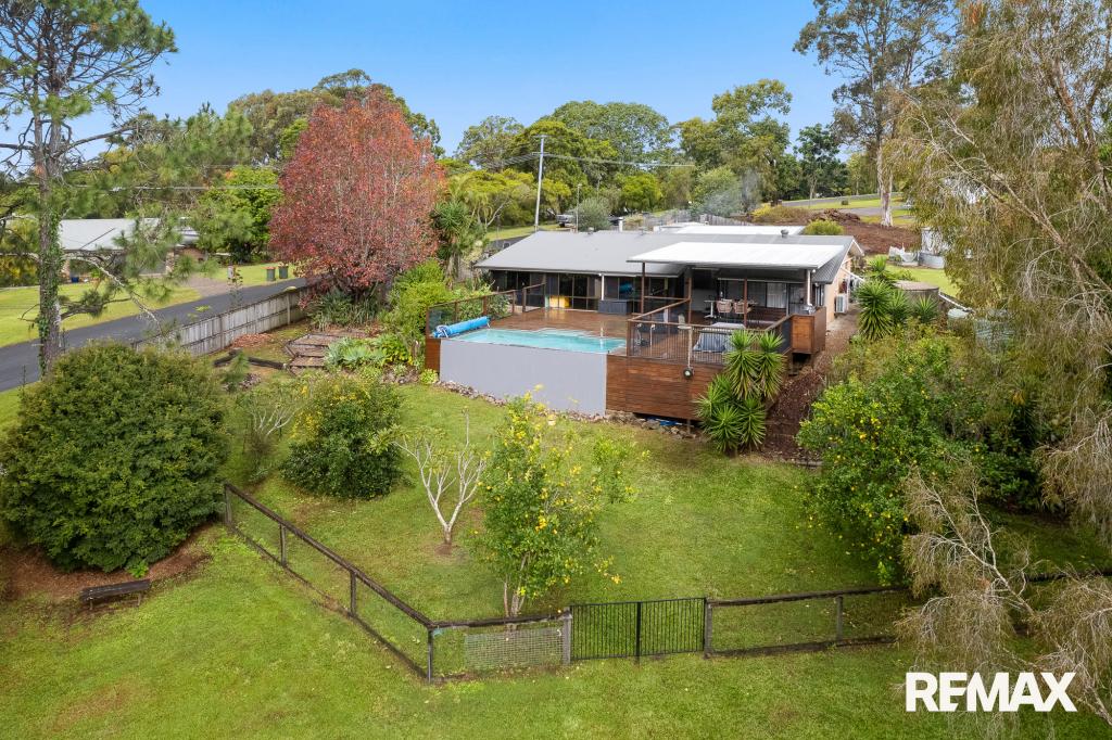 10 Angus Cres, Kureelpa, QLD 4560