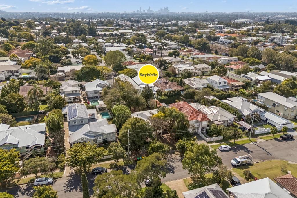 33 Consort St, Corinda, QLD 4075