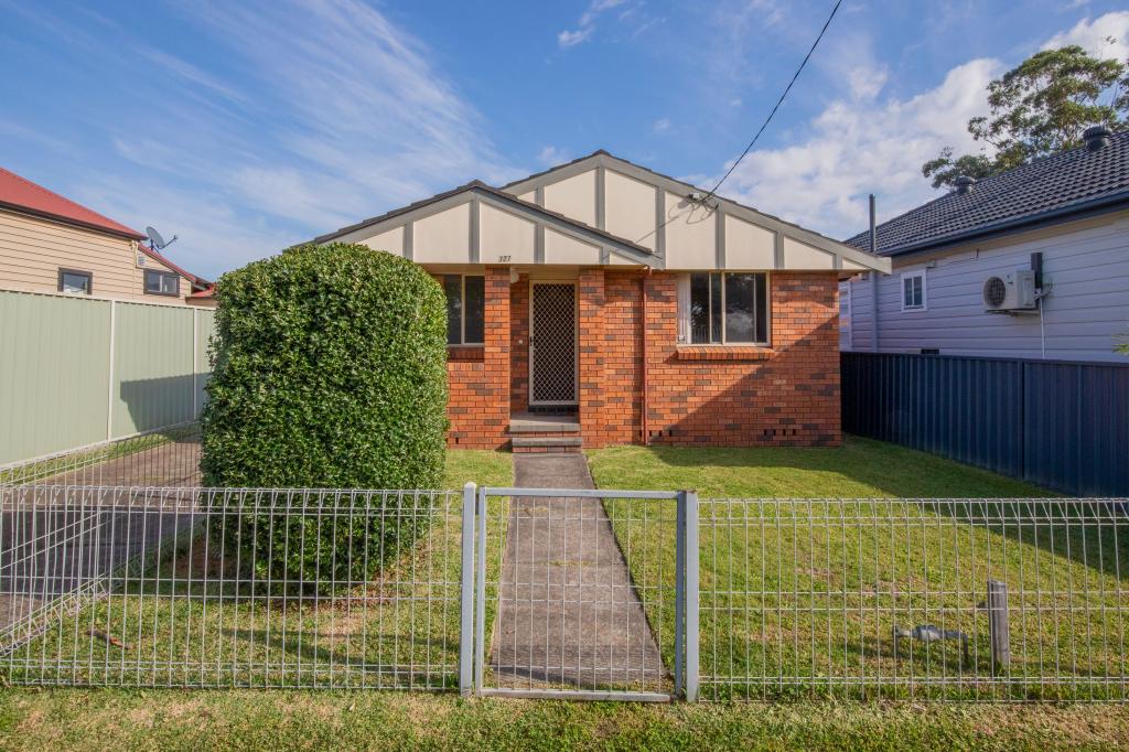 327 Turton Rd, New Lambton, NSW 2305