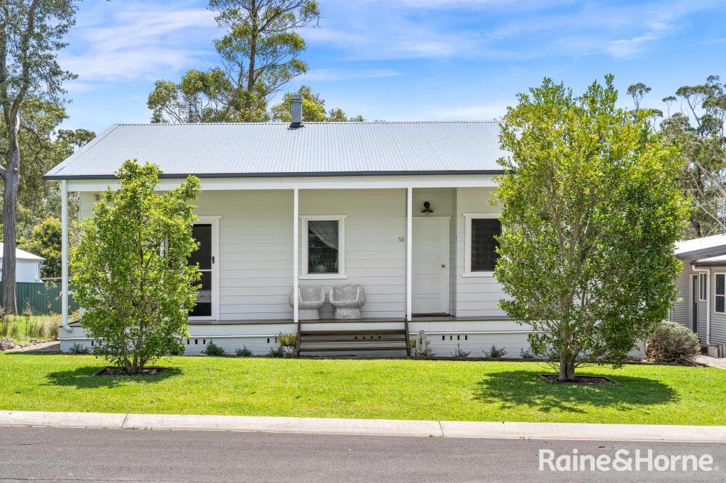 14 Belah Glen, Bendalong, NSW 2539