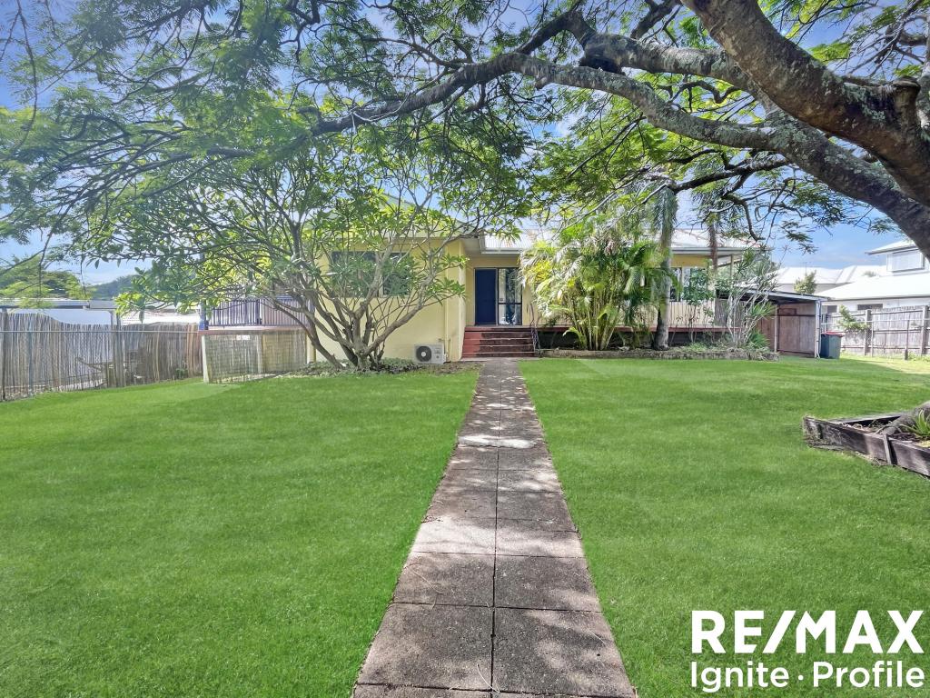 35 Loffs Rd, Mount Ommaney, QLD 4074