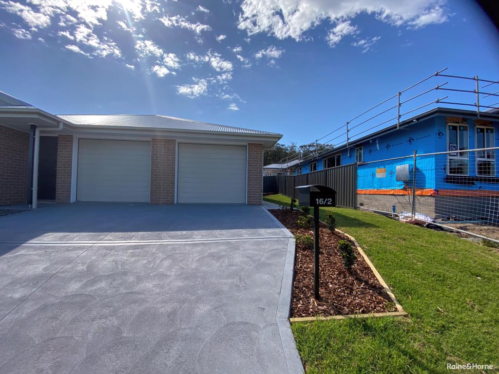 2/16 Cinnamon Way, Morisset, NSW 2264