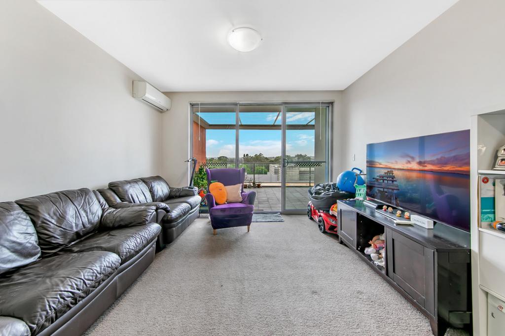 28/11 HUNTER ST, PARRAMATTA, NSW 2150