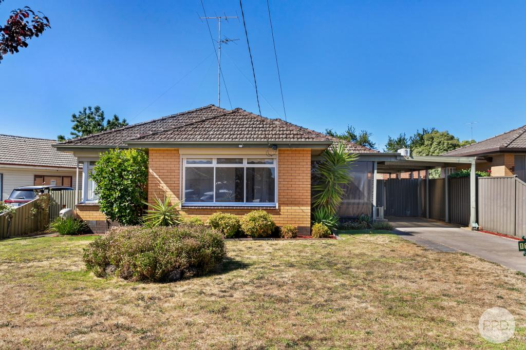 1119 Grevillea Rd, Wendouree, VIC 3355