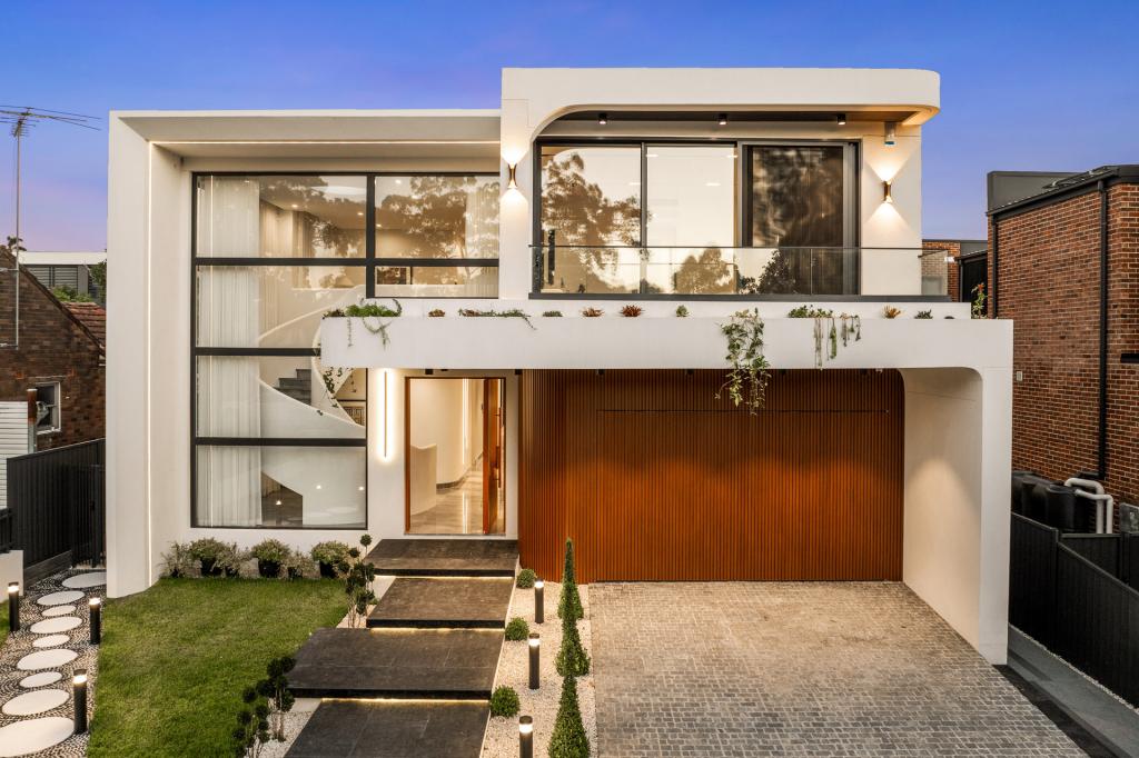 60 BAREENA ST, STRATHFIELD, NSW 2135