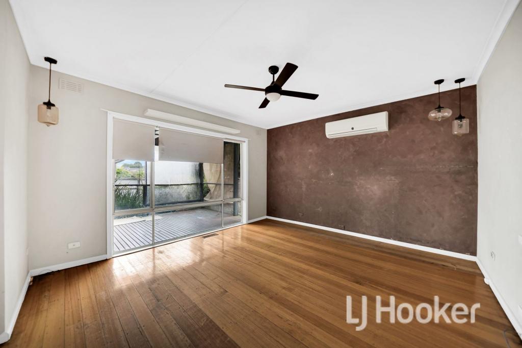 14 Piperita Rd, Ferntree Gully, VIC 3156