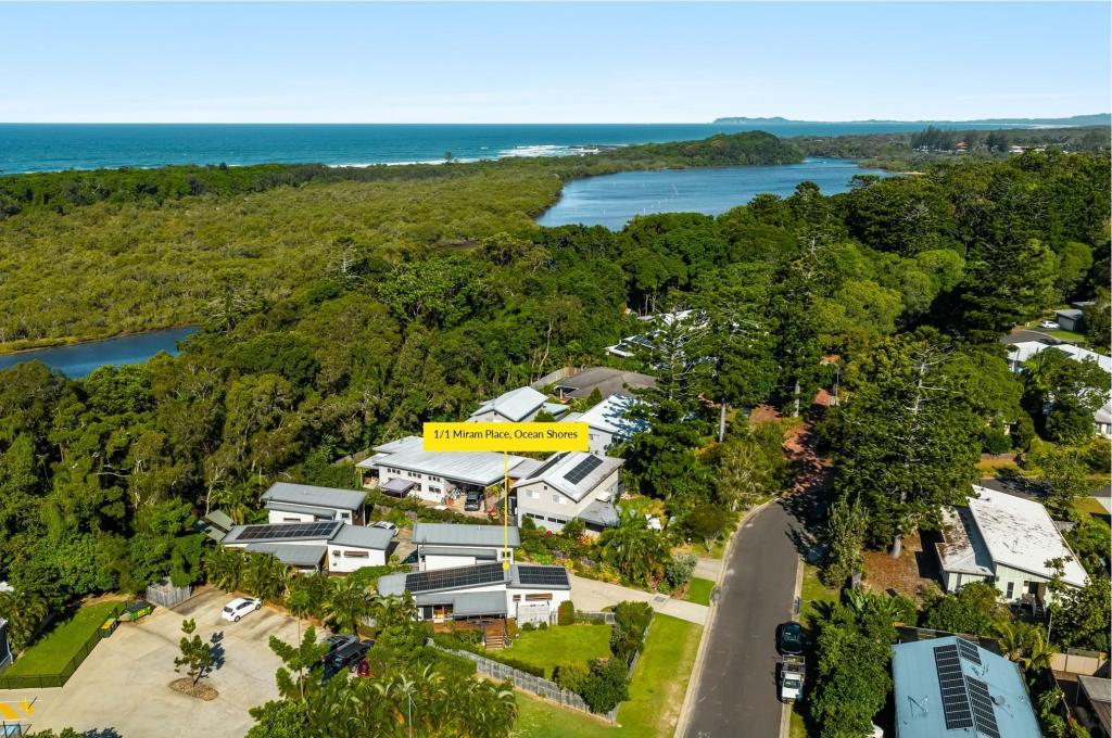 1/1 Miram Pl, Ocean Shores, NSW 2483