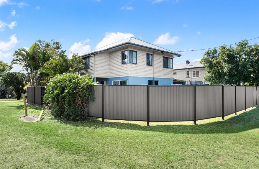 70 Bernecker St, Carina, QLD 4152