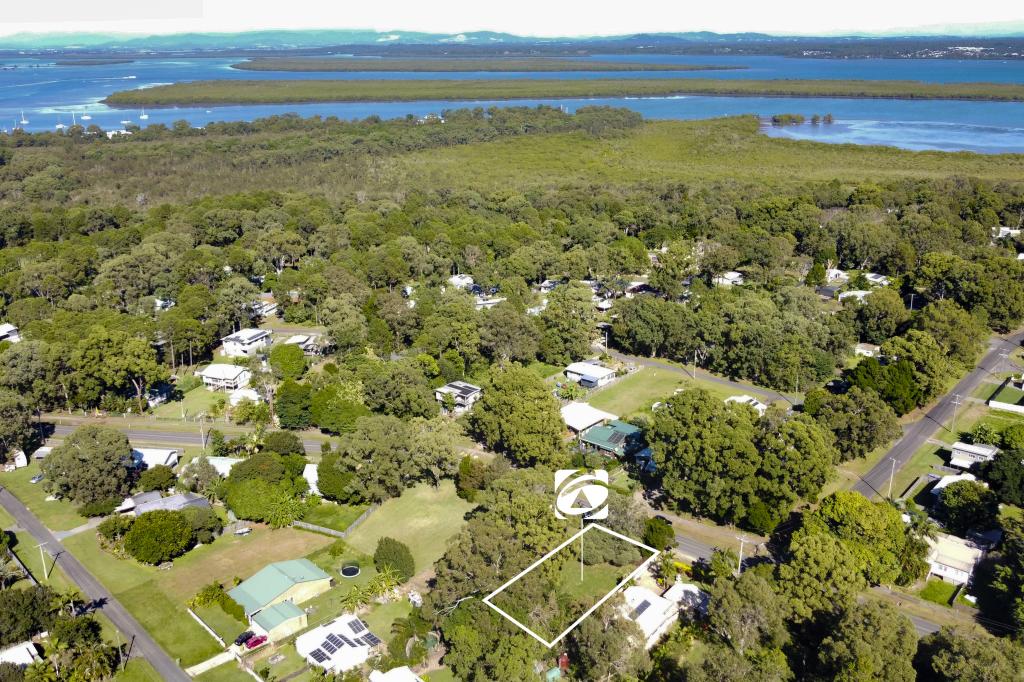 204 HIGH CENTRAL RD, MACLEAY ISLAND, QLD 4184