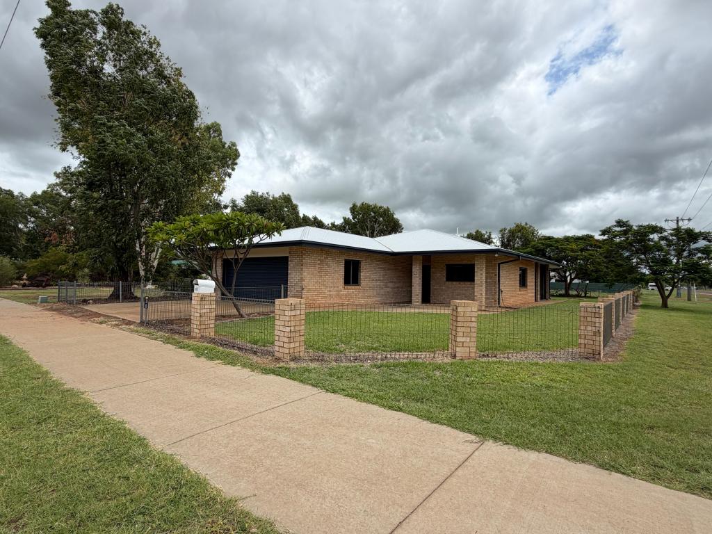 38 Boree St, Barcaldine, QLD 4725