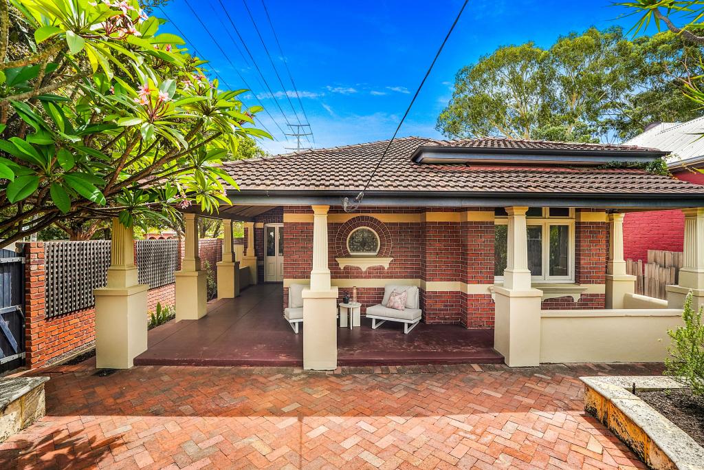 48 WASLEY ST, MOUNT LAWLEY, WA 6050