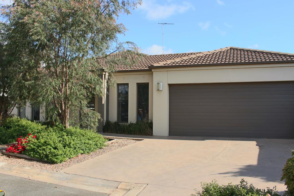 11 Grebe Ct, Lara, VIC 3212