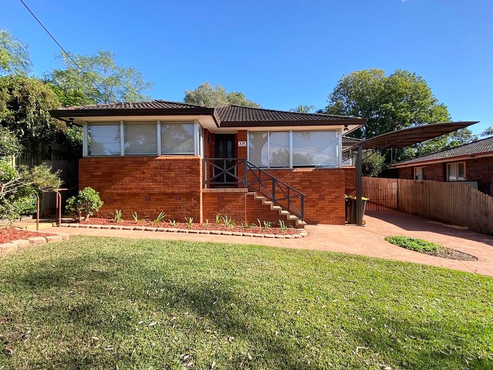 13 Bundarra Rd, Campbelltown, NSW 2560