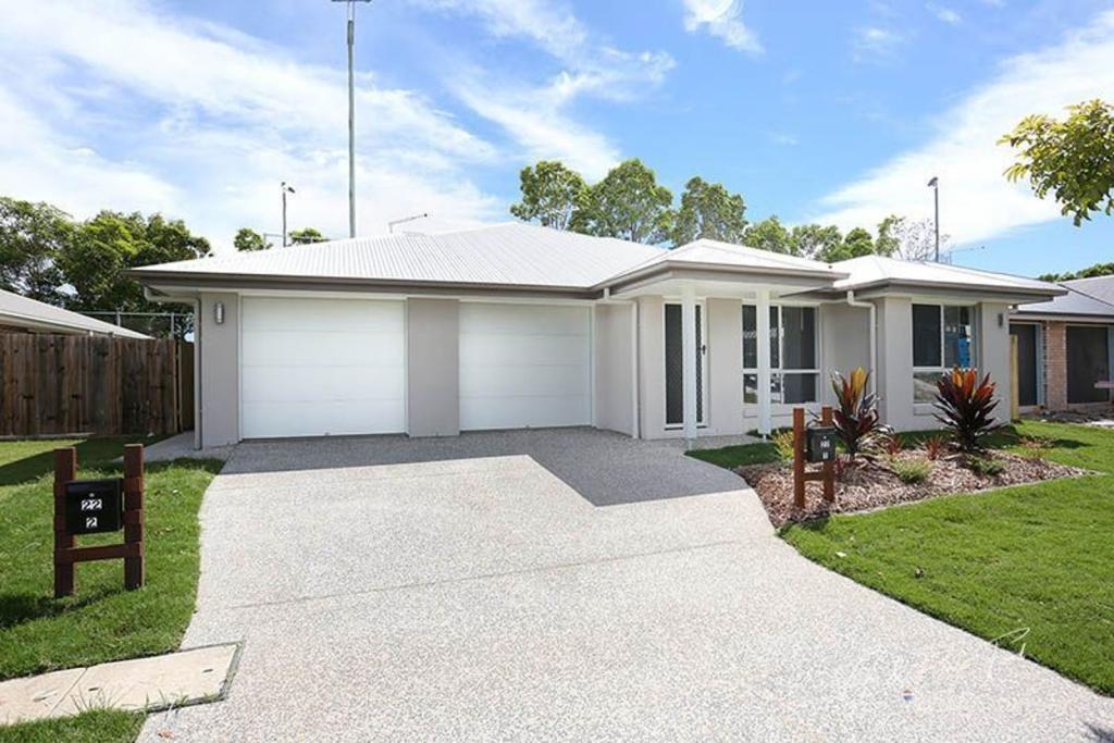 1&2/22 TAYLOR CT, CABOOLTURE, QLD 4510