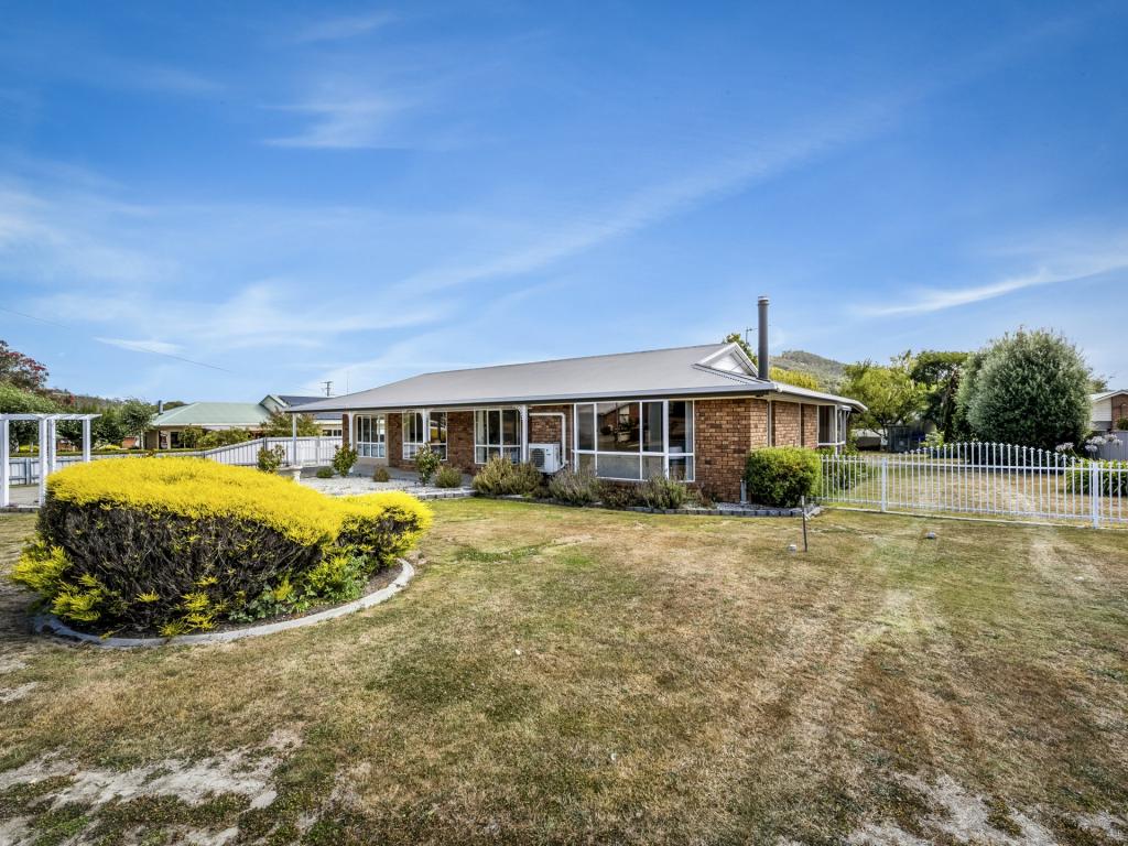 3 Crofton Ct, Huonville, TAS 7109