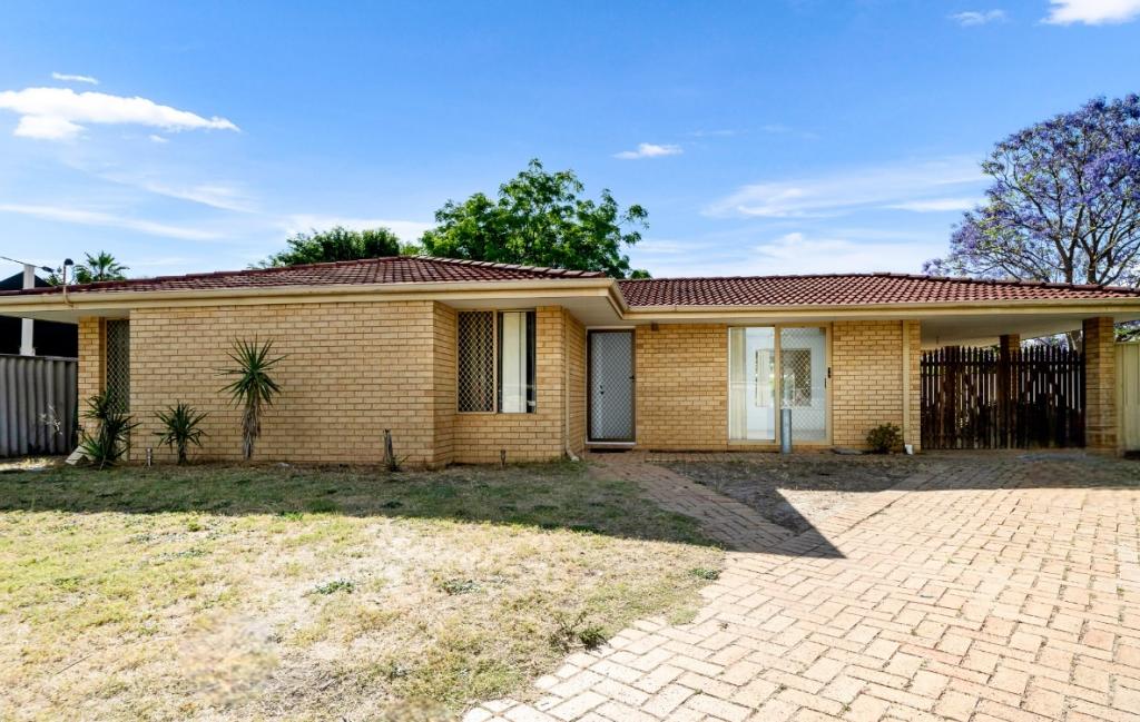 11 NICHOLLI CT, GOSNELLS, WA 6110