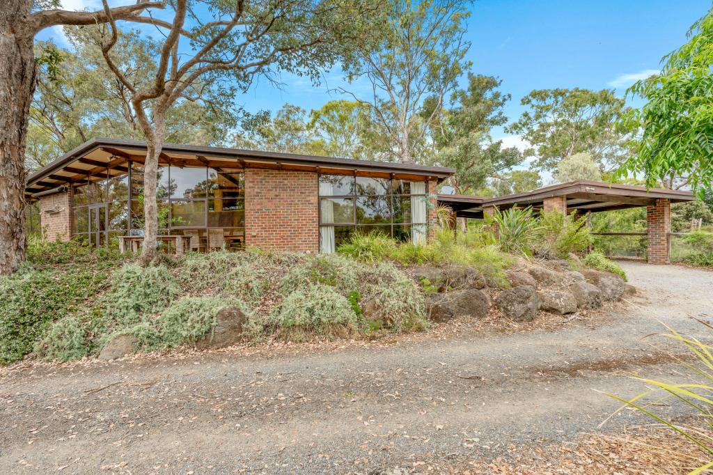 71 Ryans Rd, Eltham, VIC 3095
