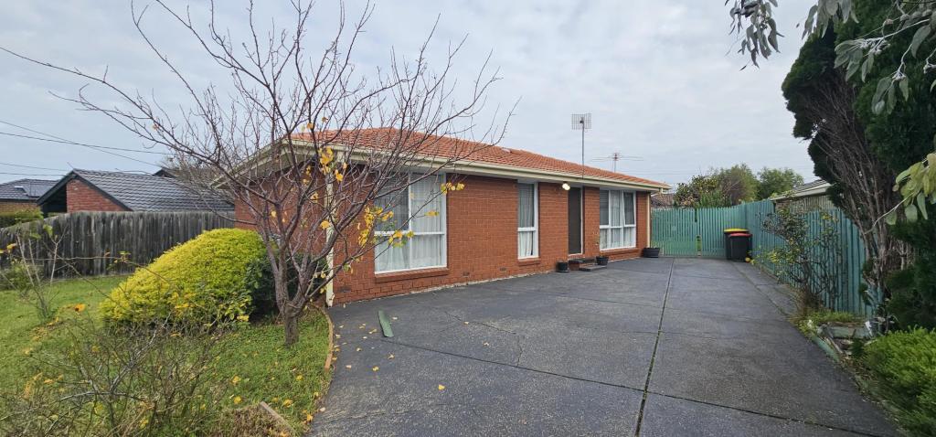 25 Dennison Ave, Hoppers Crossing, VIC 3029