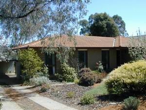 3 Hirst Pl, Giralang, ACT 2617