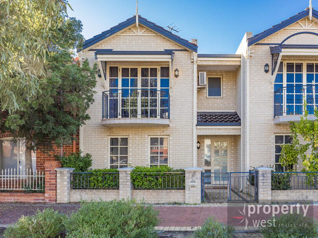 230 LAKESIDE DR, JOONDALUP, WA 6027