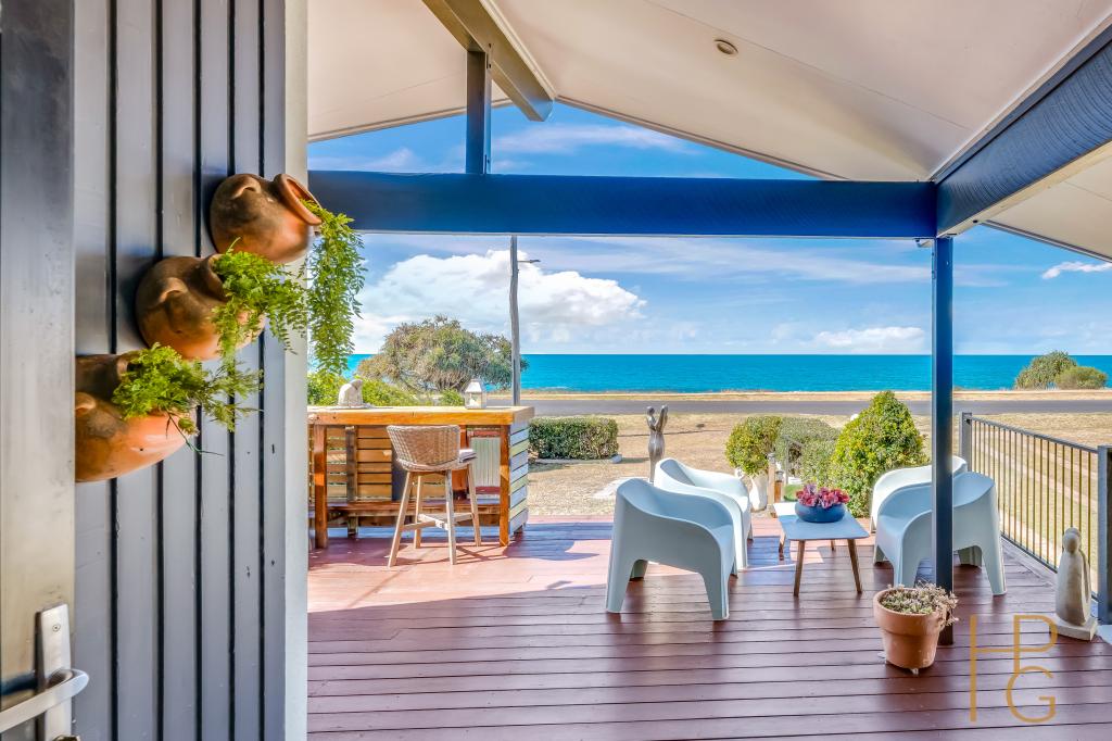 91 Sea Esp, Burnett Heads, QLD 4670