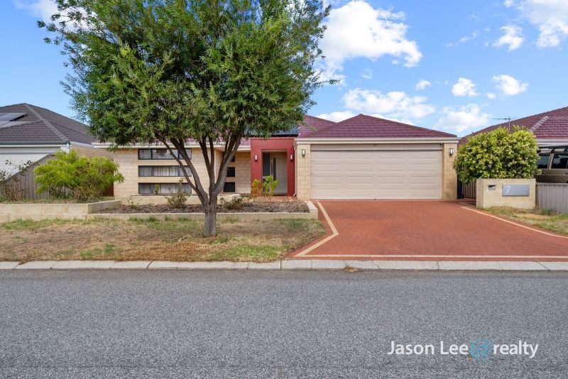7 Pentecost Loop, Southern River, WA 6110